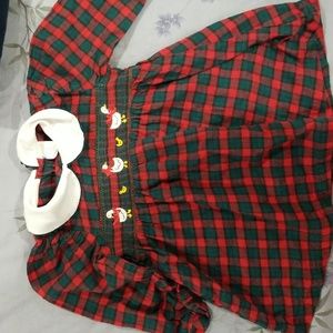 A beautiful dress size 3T for girls